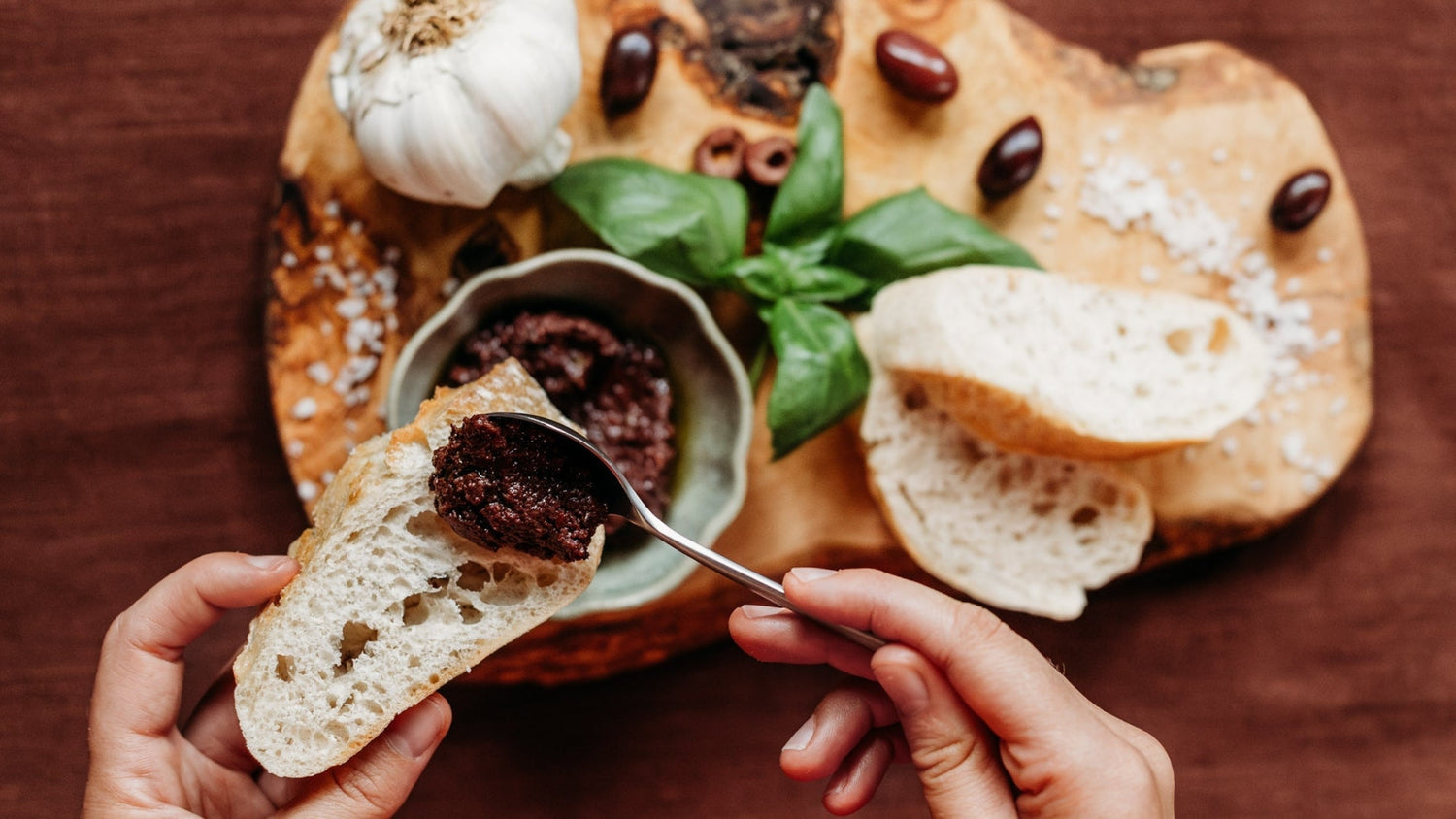 Mediterrane Dips selber machen: 3 einfache Rezepte aus Griechenland mit Olivenöl, Feta und Knoblauch - OlivenZauber - Olivenöl neu erleben